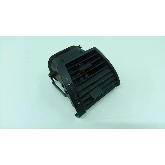 Gura ventilatie stanga BMW X5 E53 2002, 64 22 8402215
