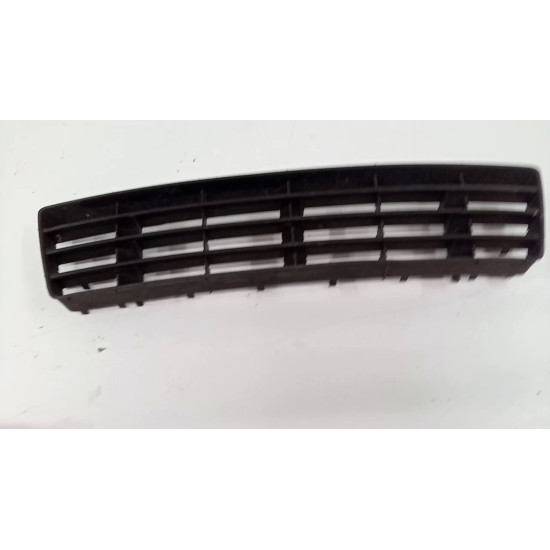 Grila bara centrala AUDI A6  (4B2, 4B4, C5) [ 1997 - 2005 ] OEM 4B0807683F