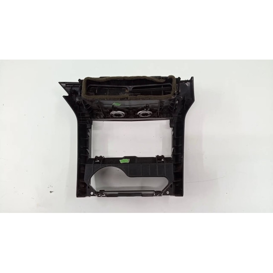 Carcasa consola centrala Opel Astra H, 24465731