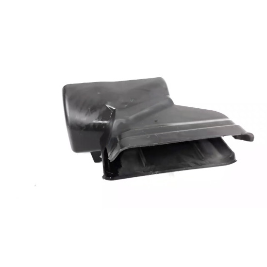 Difuzor captare aer VW Polo 9N cod piesa 6Q0805971F