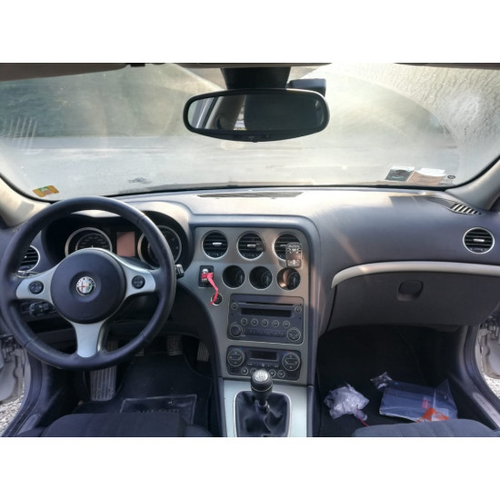 Dezmembrez / Piese Alfa Romeo 159 1.9 JTDM 150CP 110 KW 