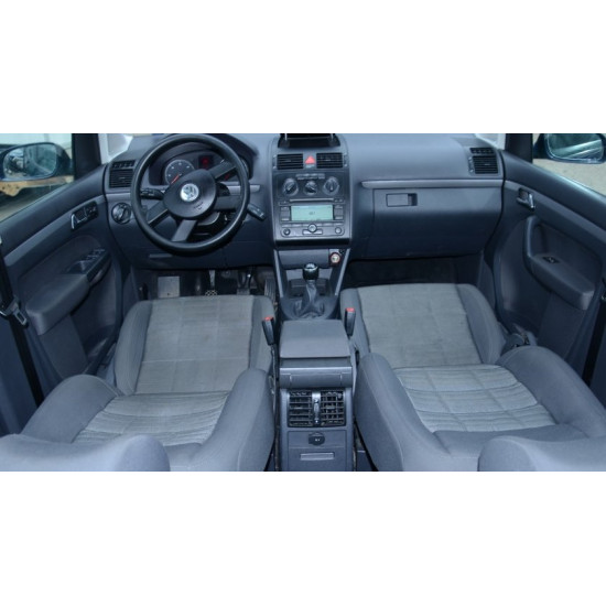 Dezmembrez / Piese VW Touran 1.9 TDI 105 CP 77KW