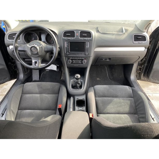 Dezmembrez / Piese Golf 6 2.0 TDI 140 CP 103 KW 