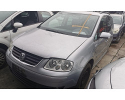 Dezmembrez / Piese VW Touran 1.9 TDI 105 CP 77KW