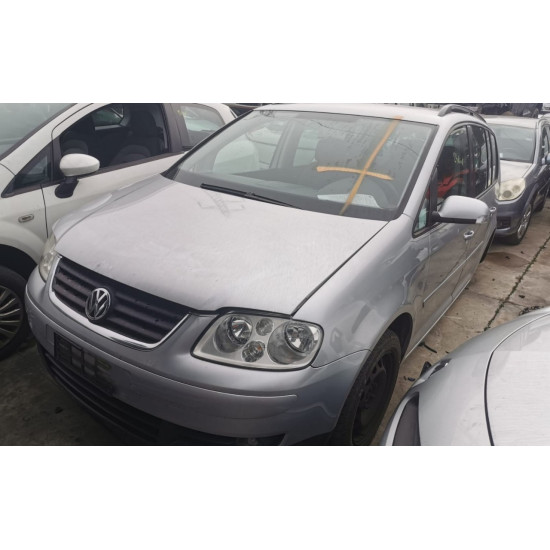 Dezmembrez / Piese VW Touran 1.9 TDI 105 CP 77KW