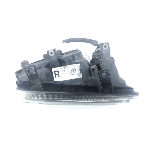 Far dreapta fata VOLKSWAGEN GOLF IV 1J1 1997 - 2007 VW