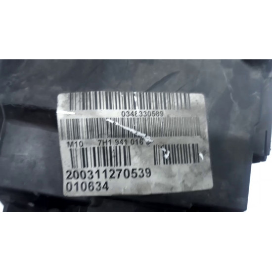 Far dreapta fata VOLKSWAGEN TRANSPORTER V Platform/Chassis 7JD, 7JE, 7JL, 7JY, 7J VW 7H1941016J