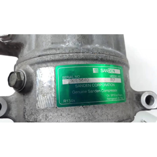 Compresor AC VOLKSWAGEN GOLF V (1K1) [ 2003 - 2009 ] TDI (BKC, BLS, BXE) 77KW|105HP