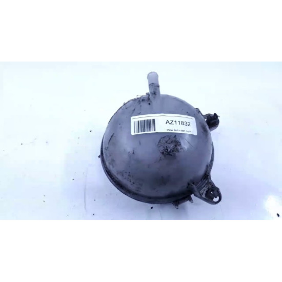 Vas expansiune VOLKSWAGEN (SVW) PASSAT (B8) [ 2016 - > ], SEAT LEON ST (5F8) [ 2013 - > ], VOLKSWAGEN PASSAT Variant (3G5) [ 2014 - > ] OEM 5Q0121407G