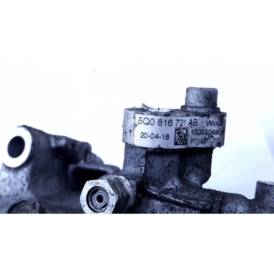 AUDI A4 IV 8K2, B8 2007 - 2015 VW 5Q0816803F