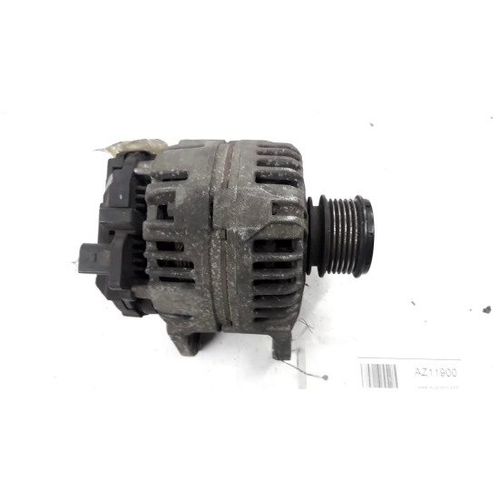 Alternator Volkswagen Polo 9N/Seat Ibiza/Skoda Fabia2 1.4 TDI BNM 90A BOSCH 045903023