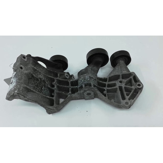 Suport rola accesorii Mercedes A-Class W169 2.0 CDI SH a6402021040