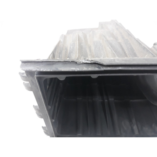 Carcasa filtru aer Volkswagen Transporter T5 AXR SH 7HO129601