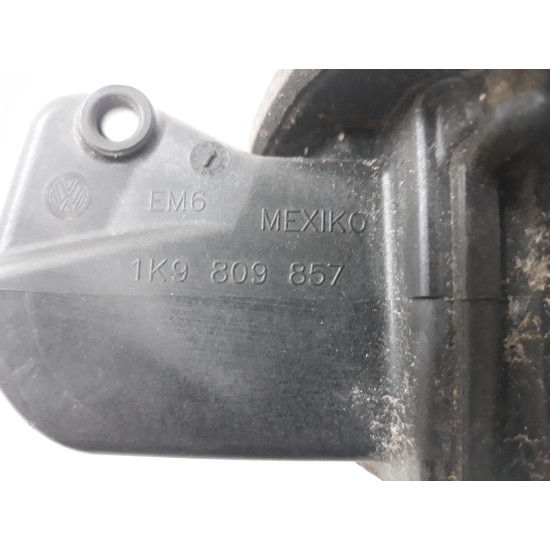 Capac rezervor Volkswagen Golf 5 SH 1K9809857