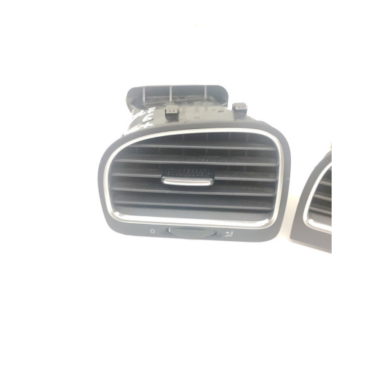 Guri ventilatie VW Golf 6 5K0 819 710 C 5K0 815 735
