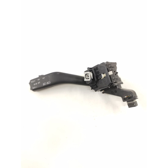 Maneta Semnalizare cu Pilot VW Golf 5 1K0 953 513