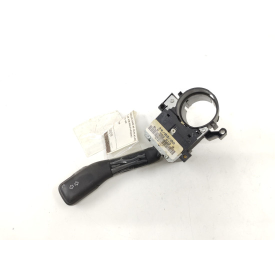 Maneta Semnalizare VW Golf 4 /Audi 8L0 953 513 G