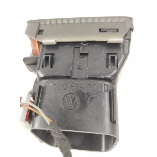 Gura ventilatie VW Passat B5.5 3B0 819 703D