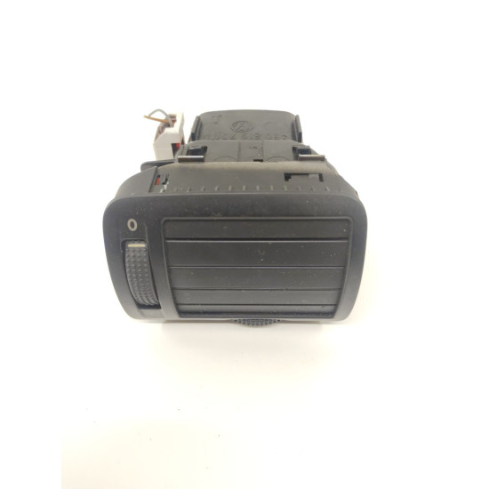 Gura Ventilatie DX VW Passat B5.5 3B0 819 704D