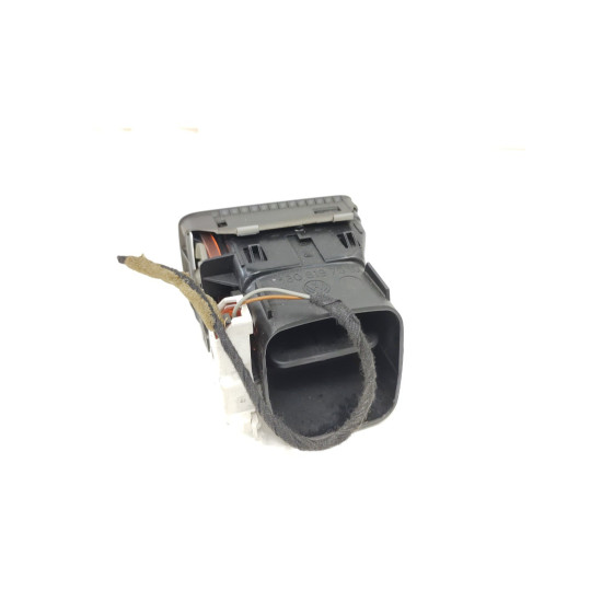 Gura ventilatie VW Passat B5.5 3B0 819 703D