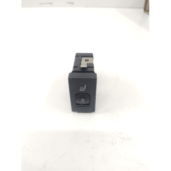 Buton Incalzire Scaune VW Passat B5.5 3B0 963 563 D