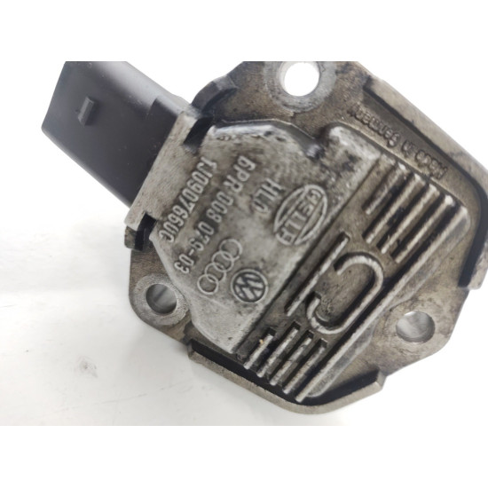 Senzor nivel ulei VW Golv 4 1J0907660C