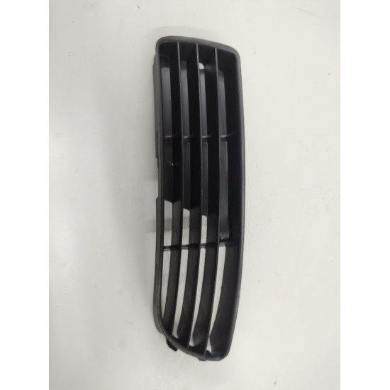 Grila proiector SX AUDI A4 II Avant (8E5, B6) [ 2000 - 2005 ] 7H0807489 