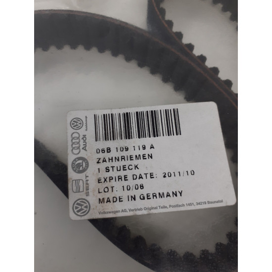 Curea distributie SEAT TOLEDO II (1M2) [ 1998 - 2006 ] SEAT CORDOBA (6K1, 6K2) [ 1993 - 2002 ] VW SHARAN (7M8, 7M9, 7M6) [ 1995 - 2010 ]  06B109119A