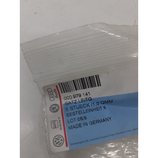 Set cabluri VW GOLF V (1K1) [ 2003 - 2009 ] AUDI A4 II (8E2, B6) [ 2000 - 2005 ] 000979141