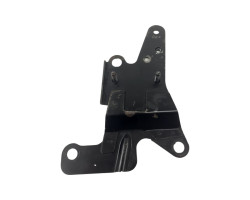 Suport pompa vacuum AUDI A4 II (8E2, B6) [ 2000 - 2005 ] VAG OEM 038129811