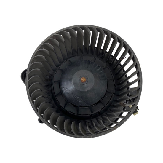 Aeroterma / Ventilator habitaclu AUDI A4  (8EC, B7) [ 2004 - 2008 ] OEM 9020016