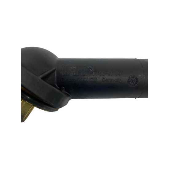 Flansa lichid racire AUDI A4 III (8EC, B7) [ 2004 - 2008 ] OEM 06B121121