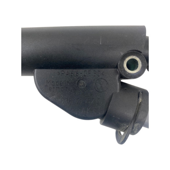 Flansa lichid racire AUDI A4 III (8EC, B7) [ 2004 - 2008 ] OEM 038121132G