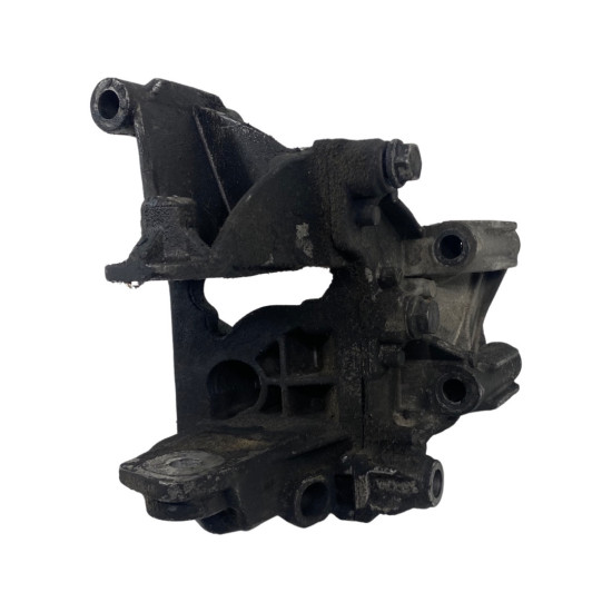 Suport motor VW TRANSPORTER V Bus (7HB, 7HJ, 7EB, 7EJ, 7EF, 7EG, 7HF, 7EC) [ , VW TRANSPORTER V Box (7HA, 7HH, 7EA, 7EH) [ 2003 - > ] OEM 070199343A