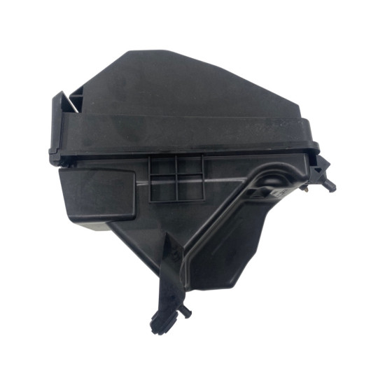 Carcasa filtru aer HYUNDAI TUCSON III 1.6 CRDI (TLE)  [ 2015 - > ] OEM 28110-D3100