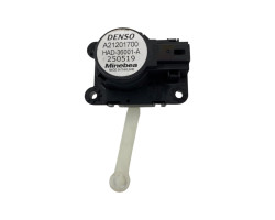 Motoras clapeta aeroterma RENAULT ZOE (BFM_) [ 2012 - > ] OEM A21201700