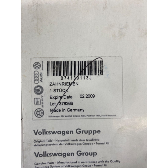 Curea distributie VW TRANSPORTER IV Bus (70XB, 70XC, 7DB, 7DW, 7DK) [ 1990 - 2003 , VW TRANSPORTER IV Box (70XA) [ 1990 - 2003 ] OEM 074130113J
