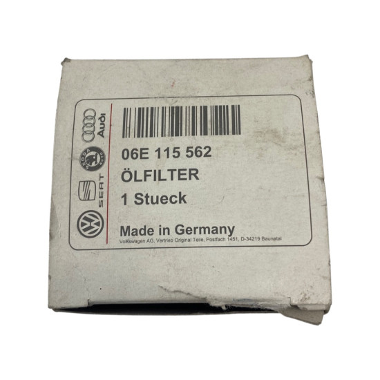 Filtru ulei PORSCHE CAYENNE (92A) [ 2010 - > ] VAG OEM 06E115562