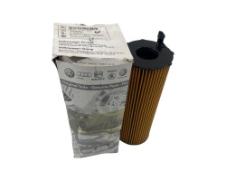 Filtru ulei AUDI Q7 3.0 TDI (4LB) [ 2006 - 2016 ] VAG OEM 057115561L