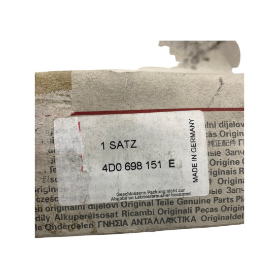Set placute frana, frana disc AUDI 100 (C1) [ 1968 - 1976 ] VAG OEM 4D0698151E