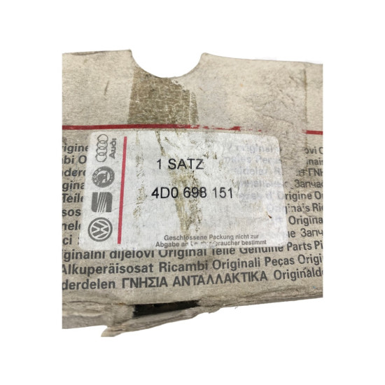 Set placute frana, frana disc AUDI 100 (C1) [ 1968 - 1976 ] VAG OEM 4D0698151