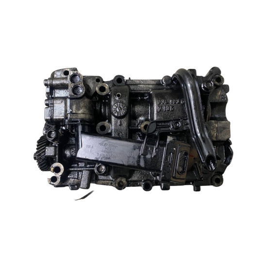 Pompa ulei 2.0 TDI CFFA CFGB BMA AUDI A6 III Avant (4F5, C6) [ 2005 - 2011 ], VW TIGUAN (5N_) [ 2007 - > ], VW PASSAT CC (357) [ 2008 - 2012 ] OEM 03L103535