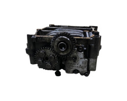 Pompa ulei 2.0 TDI CFFA CFGB BMA AUDI A6 III Avant (4F5, C6) [ 2005 - 2011 ], VW TIGUAN (5N_) [ 2007 - > ], VW PASSAT CC (357) [ 2008 - 2012 ] OEM 03L103535