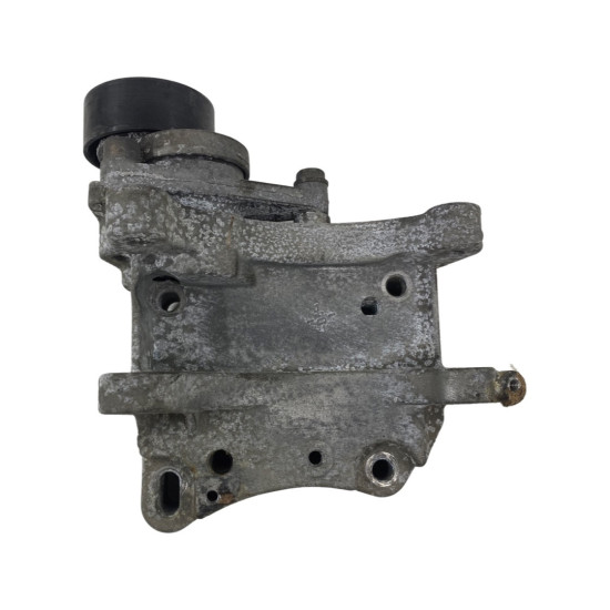 Suport alternator CITROËN C4 I 1.6 Benz NFU (LR_) [ 2005 - 2010 ] OEM 9637349380