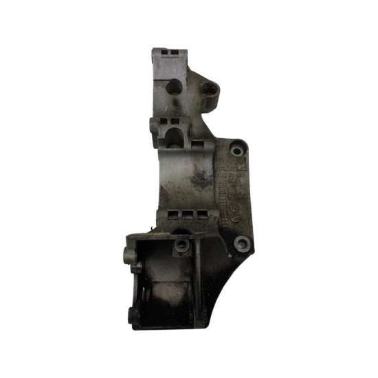 Suport accesorii VOLKSWAGEN GOLF IV 1.9 TDI ATD (1J1) [ 1997 - 2007 ] OEM R045903143C