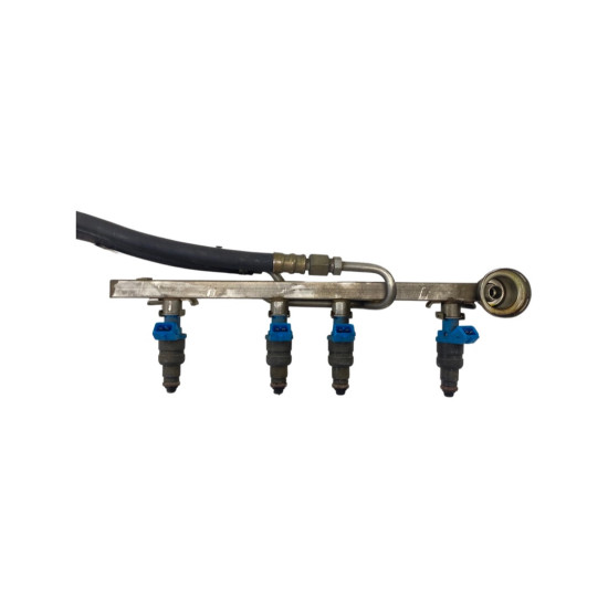 Rampa injectoare VOLKSWAGEN PASSAT 1.6 Benz AHL  (3B3) [ 2000 - 2005 ] OEM 050133681