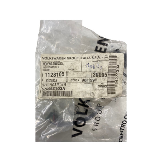 Comutator inchidere centralizata VOLKSWAGEN FOX (5Z1, 5Z3) [ 2003 - 2014 ] OEM 5Z0962103A