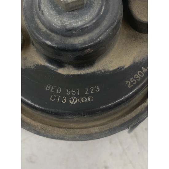 AUDI A4 II Avant (8E5, B6) [ 2000 - 2005 ] OEM 8E0951223 / 8E0 951 223
