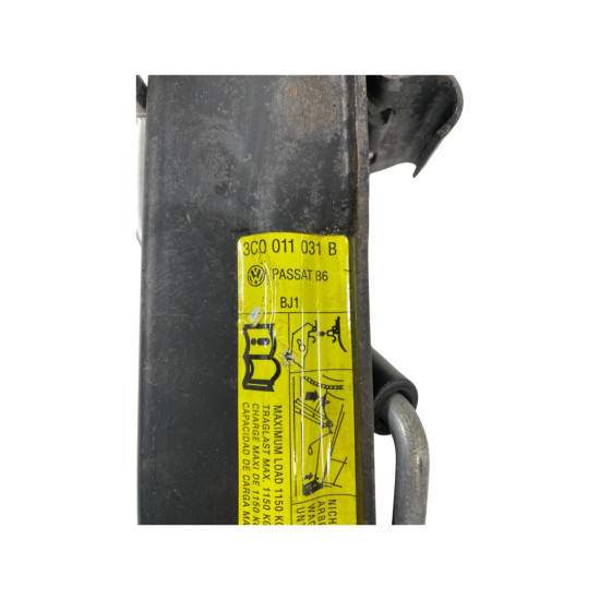 Cric VOLKSWAGEN PASSAT Variant (3C5) [ 2005 - 2011 ] OEM 3C0011031B / 3C0 011 031 B