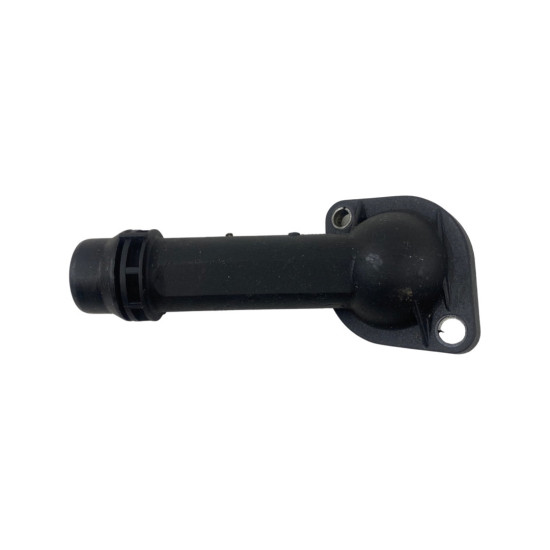 Flansa lichid racire AUDI A4 III (8EC, B7) [ 2004 - 2008 ] TDI (BPW) 103KW|140HP OEM 06B121121 / 06B 121 121